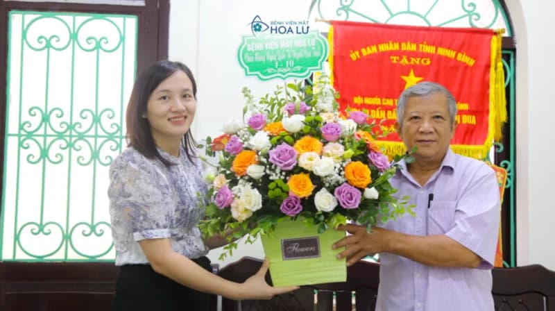Bệnh viện mắt Hoa Lư mừng kỷ niệm 34 năm ngày Quốc tế Người cao tuổi (01/10/1991-01/10/2024)